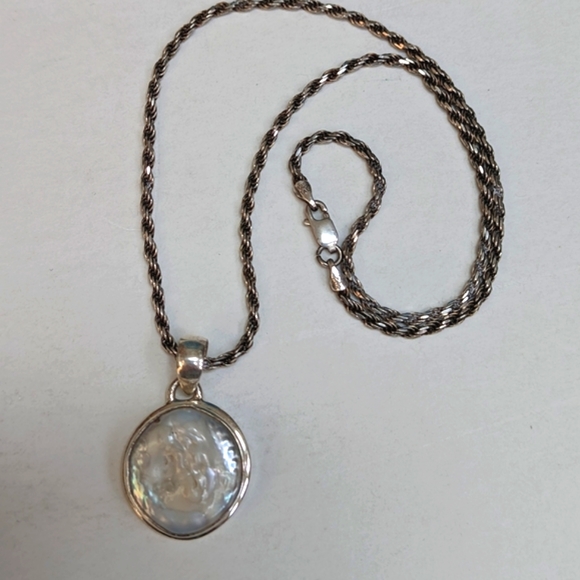 Genuine Baroque Pearl and Sterling Silver Rope Chain Pendant Necklace - Picture 2 of 3